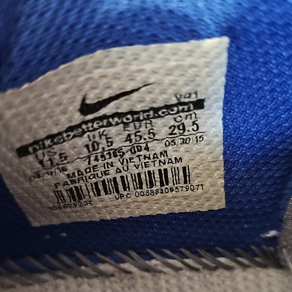 Nike Gray and Blue Running Sneakers - Picture 7 of 8